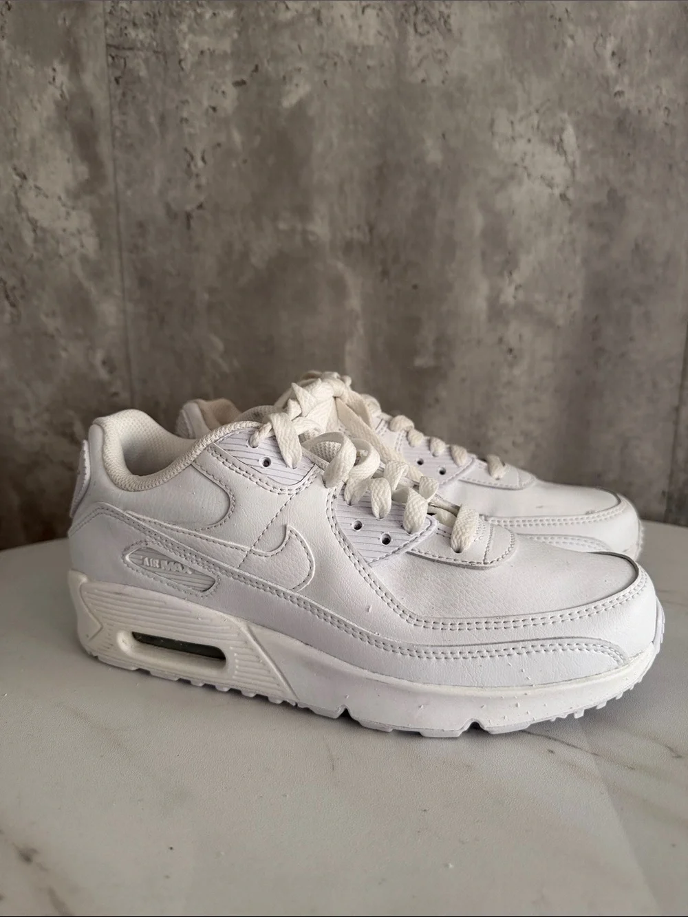 Nike White Air Max 90 Sneakers 5 youth
